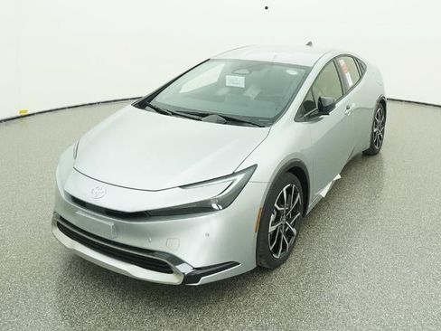 New 2026 Toyota Prius Plug-In Hybrid FWD image 16