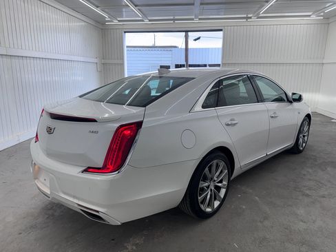 Used 2019 Cadillac XTS FWD image 5