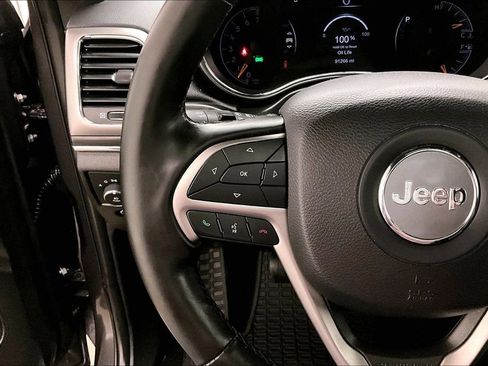 Used 2020 Jeep Grand Cherokee Limited image 11