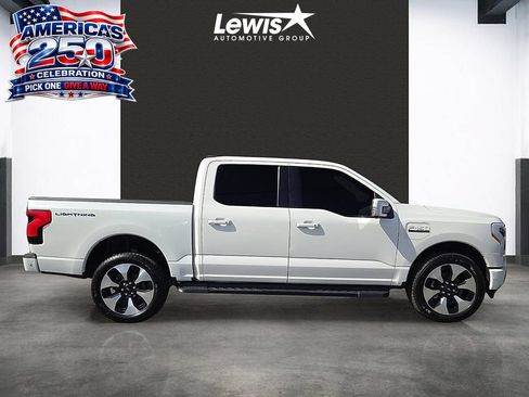 Used 2023 Ford F150 Lightning Platinum AWD/4WD image 5