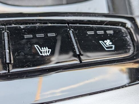 Used 2023 Hyundai Santa Cruz Limited image 24