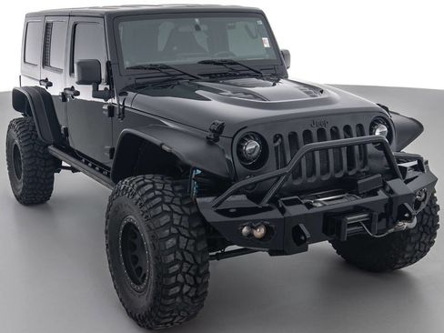 Used 2007 Jeep Wrangler Unlimited Rubicon w/ PWR Convenience Group AWD/4WD image 1