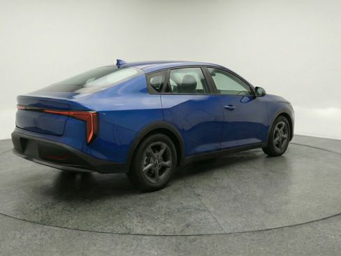 Used 2025 Kia K4 FWD image 9
