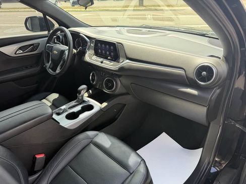 Used 2021 Chevrolet Blazer LT AWD/4WD image 19
