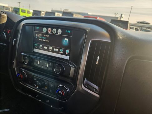 Used 2018 Chevrolet Silverado 1500 LT w/ All Star Edition image 11
