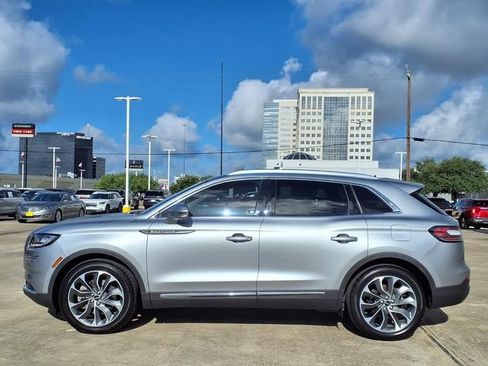 Used 2023 Lincoln Nautilus Reserve FWD image 24