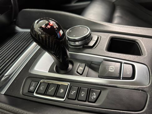 Used 2015 BMW X5 M AWD 4dr w/ Premium Package image 24