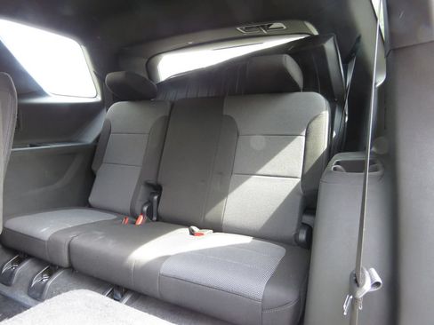 Used 2023 Chevrolet Traverse LT w/ LPO, Cargo Package AWD/4WD image 21