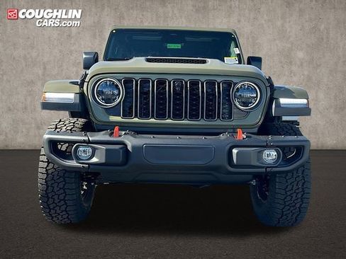 New 2026 Jeep Gladiator Mojave image 2