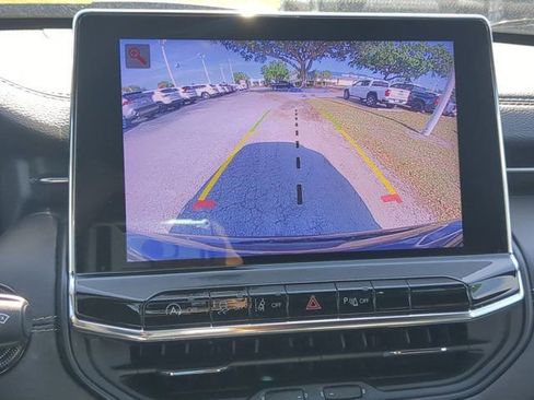 Used 2022 Jeep Compass High Altitude image 19