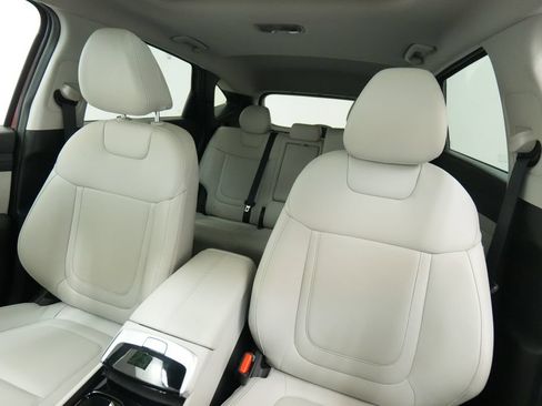 Used 2025 Hyundai Tucson SEL AWD/4WD image 14