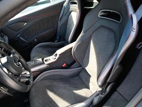 Used 2022 Maserati MC20 Coupe image 19