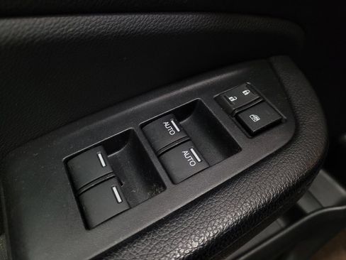 Used 2017 Honda Pilot EX-L image 27
