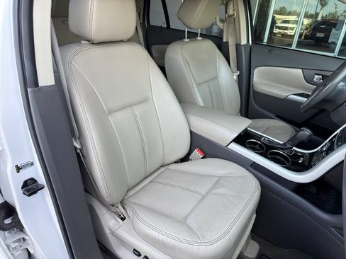 Used 2013 Ford Edge Limited AWD/4WD image 9