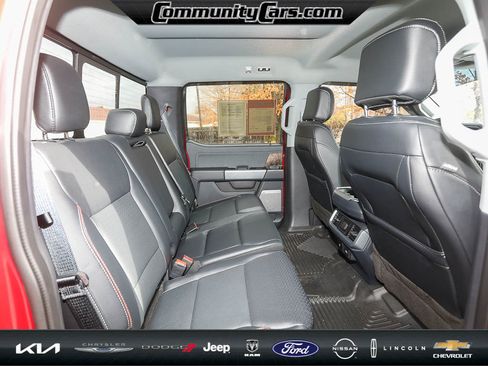 Used 2022 Ford F150 Lariat w/ Max Trailer Tow Package image 23