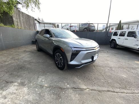 Used 2024 Chevrolet Blazer EV LT AWD/4WD image 8