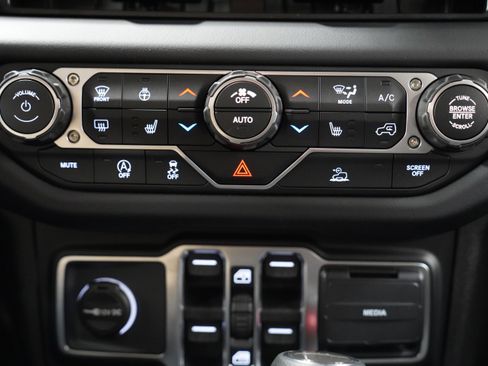 New 2026 Jeep Gladiator Rubicon image 27