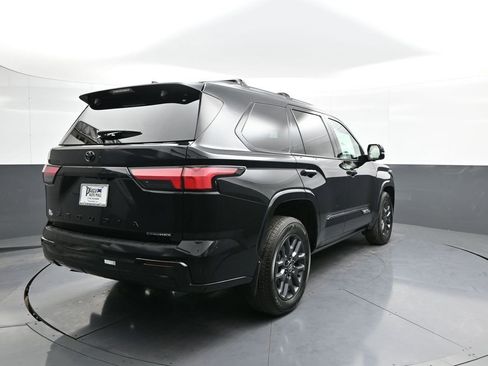 New 2025 Toyota Sequoia Platinum image 6