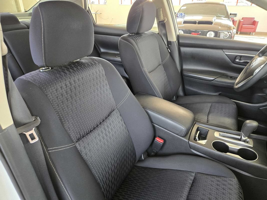 Used 2016 Nissan Altima 2.5 S w/ Power Driver Seat Package FWD image 23
