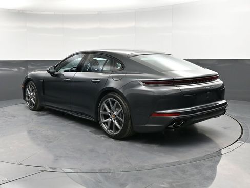 New 2026 Porsche Panamera 4 image 3
