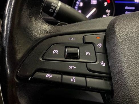 Used 2019 Cadillac XT4 Premium Luxury image 19