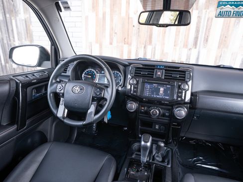 Used 2017 Toyota 4Runner TRD Off-Road Premium image 18