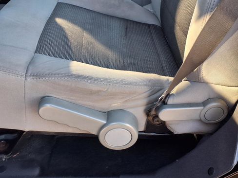 Used 2009 Jeep Wrangler X image 4