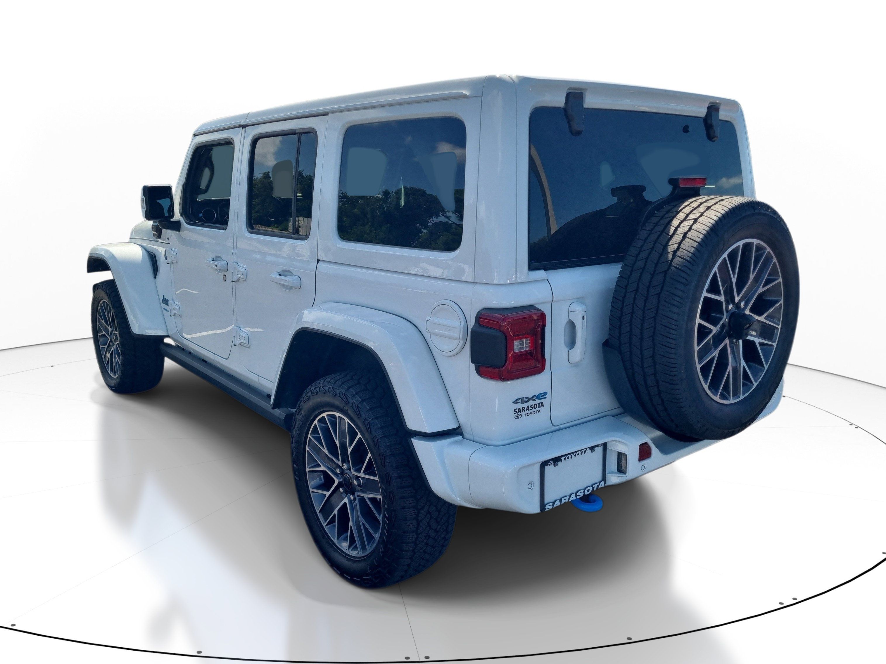 Used 2024 Jeep Wrangler High Altitude AWD/4WD image 4