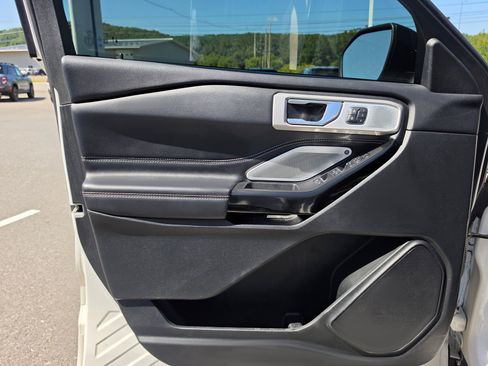 Used 2021 Ford Explorer ST w/ Equipment Group 401A AWD/4WD image 15