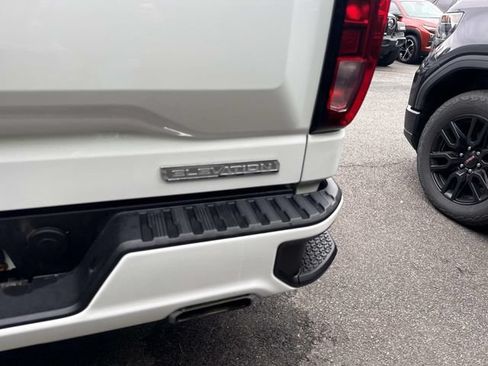 Used 2023 GMC Sierra 1500 Elevation AWD/4WD image 7