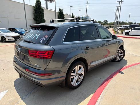 Used 2017 Audi Q7 3.0T Prestige AWD/4WD image 3