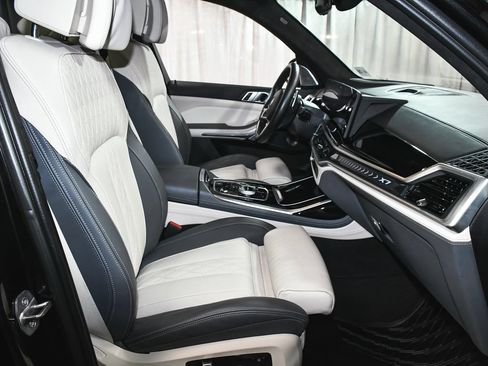 Used 2023 BMW X7 xDrive40i w/ Executive Package AWD/4WD image 74