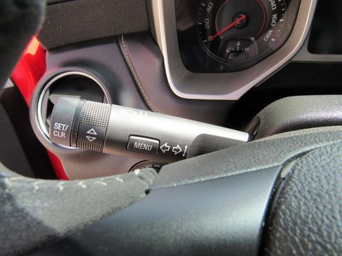 Used 2014 Chevrolet Camaro SS w/ SS Performance Package RWD image 26