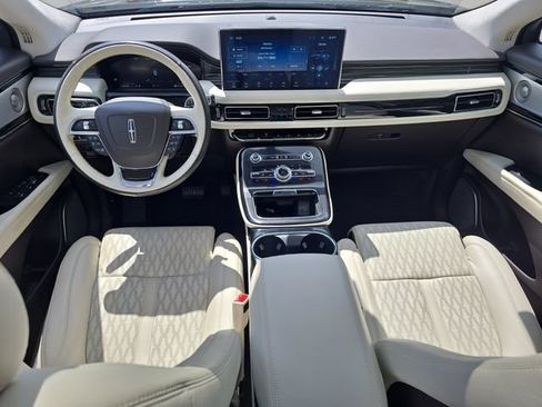 Used 2023 Lincoln Nautilus Black Label AWD/4WD image 26