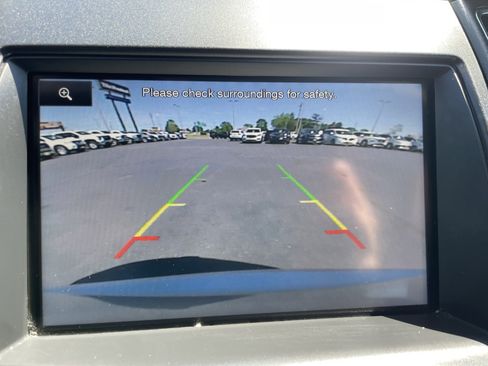 Used 2014 Ford Taurus Limited w/ Equipment Group 301A FWD image 20