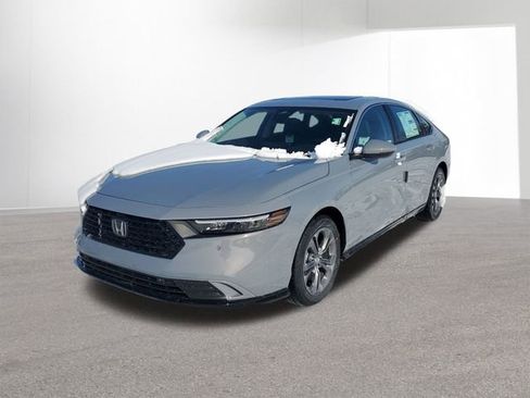 New 2025 Honda Accord EX-L image 11