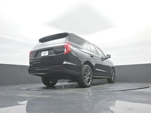 New 2026 Ford Expedition Platinum w/ Stealth Appearance Package AWD/4WD image 38