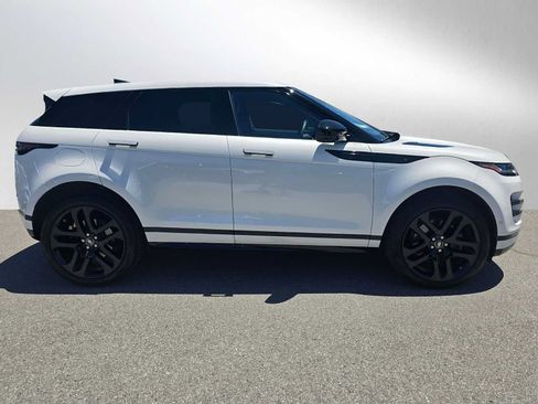 Used 2026 Land Rover Range Rover Evoque Dynamic SE AWD/4WD image 6