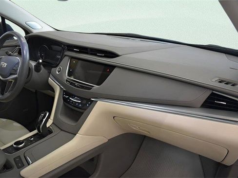 Used 2021 Cadillac XT5 Premium Luxury image 20