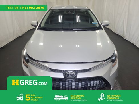 Used 2020 Toyota Corolla LE w/ Carpet Mat Package (TMS) FWD image 1