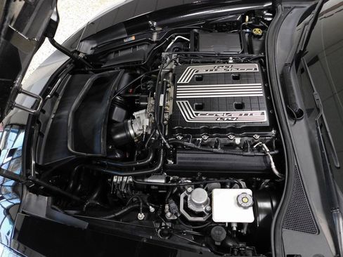 Used 2018 Chevrolet Corvette Z06 image 14
