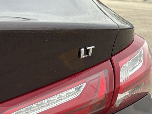 Used 2020 Chevrolet Malibu LT image 8