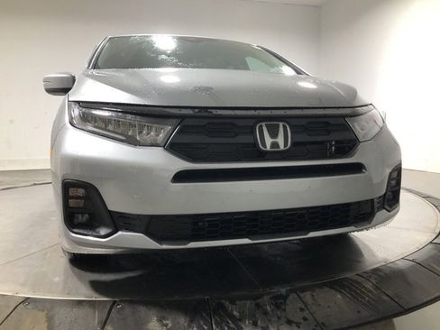 New 2026 Honda Odyssey EX-L image 2