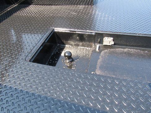 Used 2019 Ford F550 4x4 Regular Cab Super Duty w/ Power Equipment Group image 19