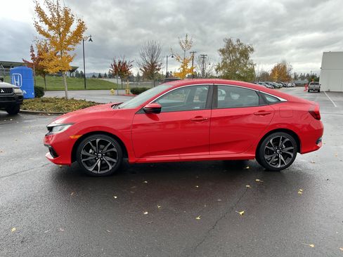 Certified 2020 Honda Civic Sport image 2