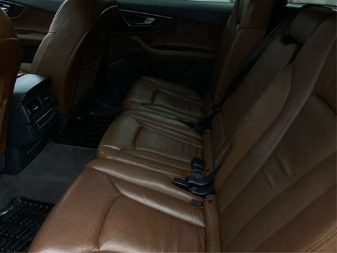 Used 2017 Audi Q7 3.0T Premium Plus AWD/4WD image 11