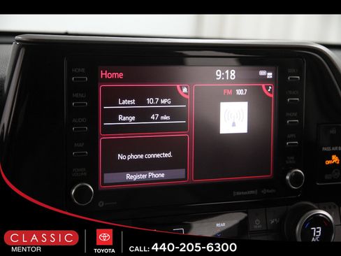 Used 2020 Toyota Highlander XLE AWD/4WD image 10