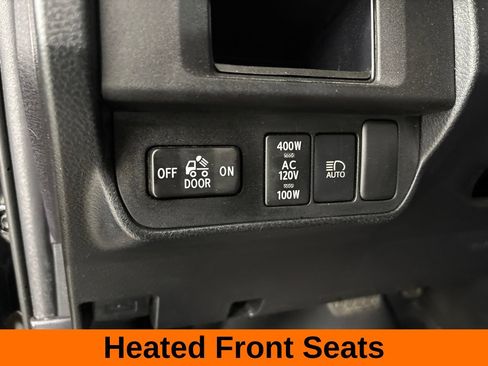 Used 2019 Toyota Tacoma TRD Off-Road w/ TRD Premium Off Road Package AWD/4WD image 11