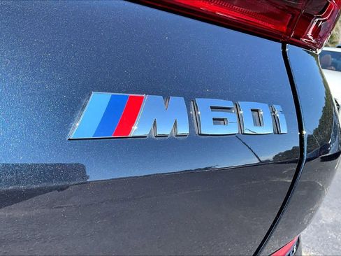 Certified 2025 BMW X6 M60i w/ Dynamic Handling Package image 10