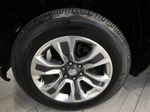 Used 2020 RAM 1500 Limited AWD/4WD image 13